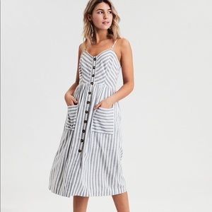 American eagle button mid dress